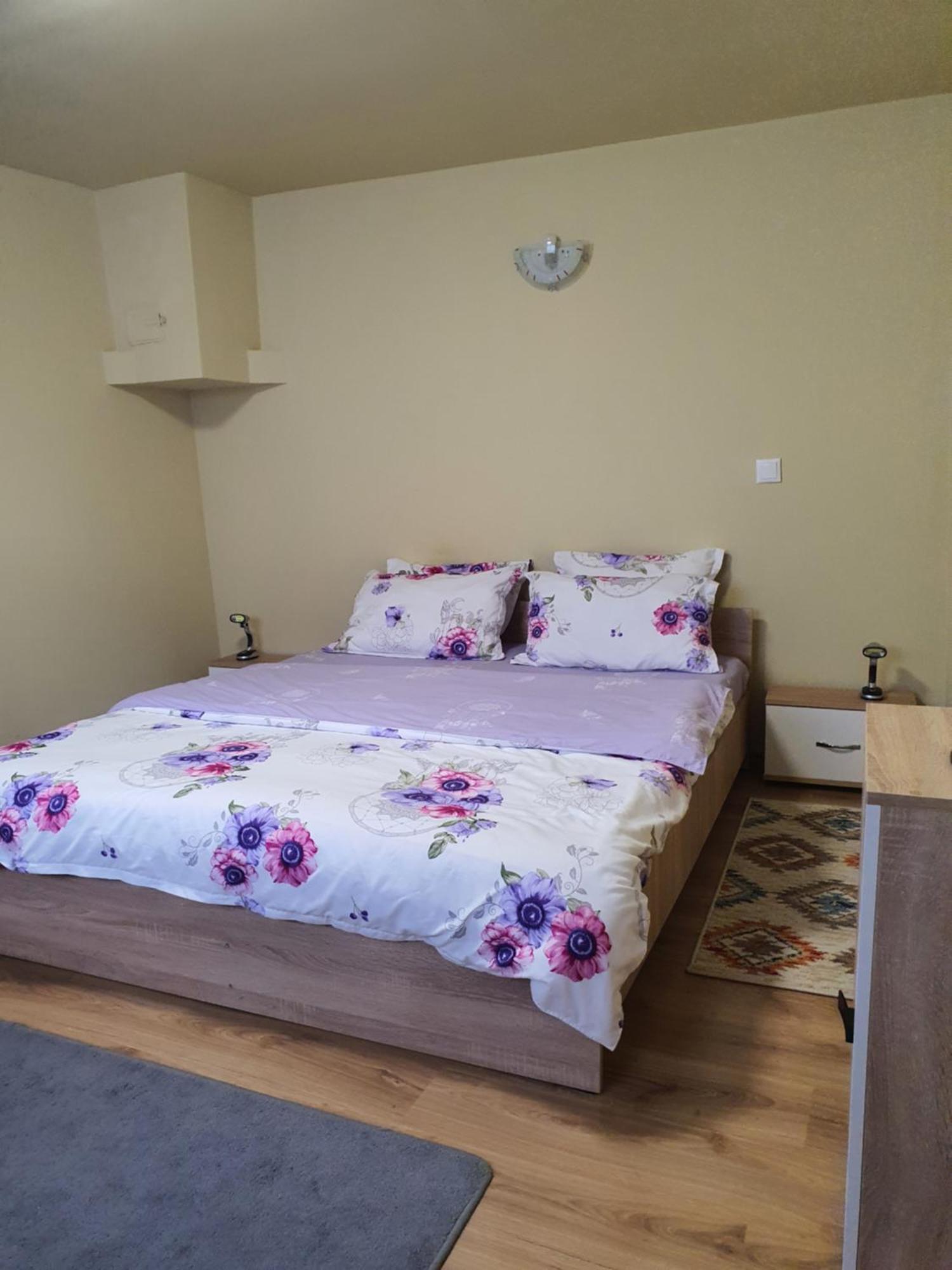 Apartamento Carissa House Braşov Exterior foto