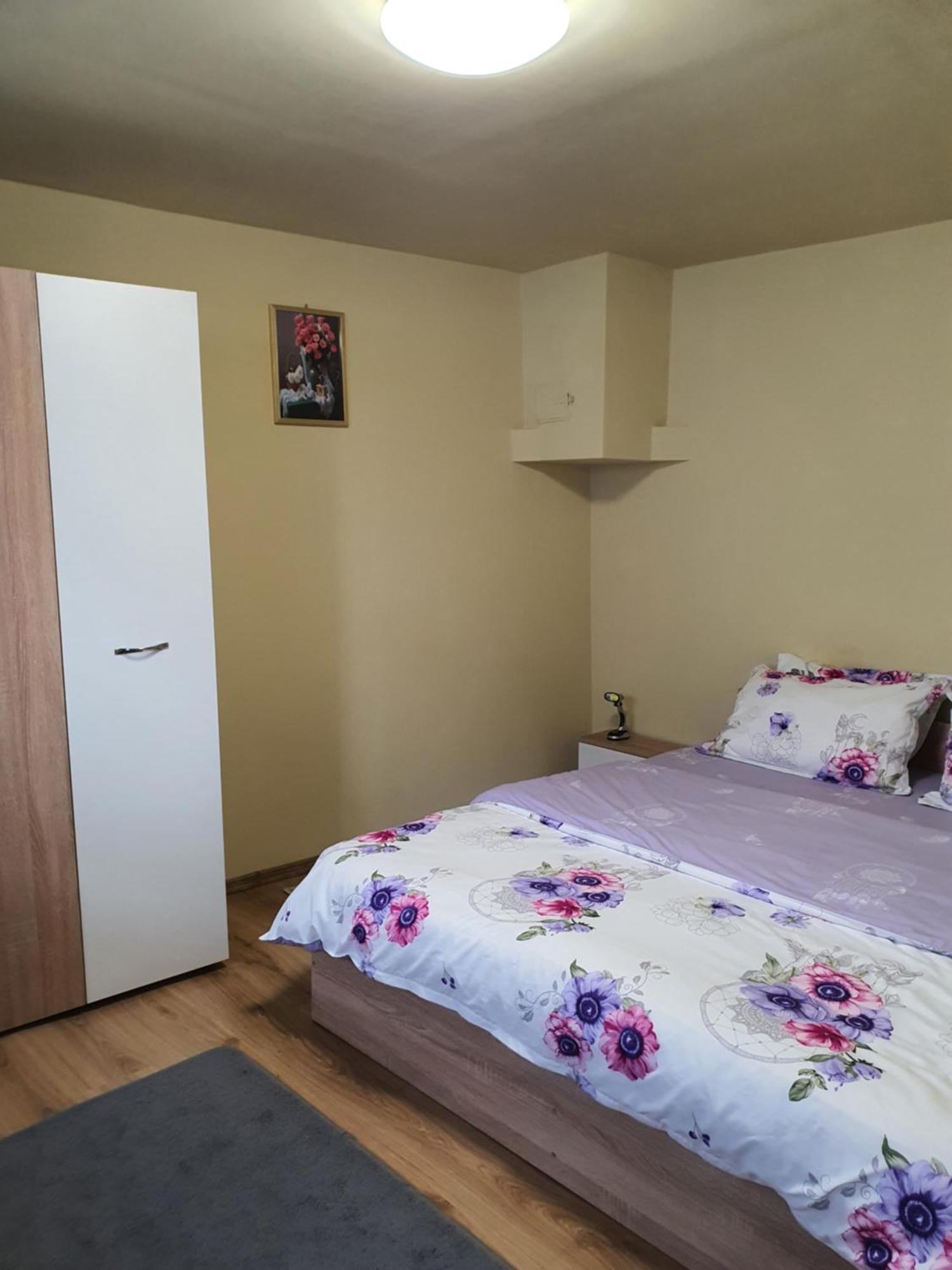 Apartamento Carissa House Braşov Exterior foto